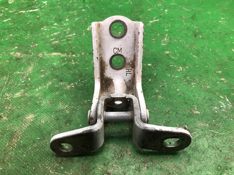 Петля двери нижняя задняя левая SORENTO XM 09-14 2009 XM 2.4 G4KE