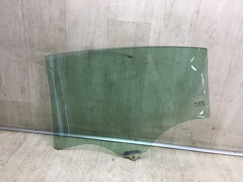 Стекло двери заднее правое KIA FORTE YD 12- BD 2.0 G4NH