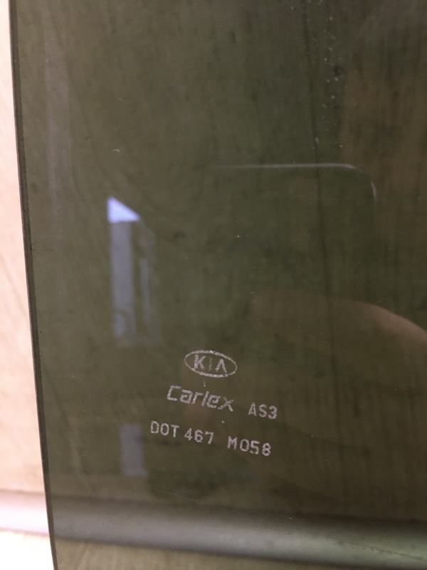 Стекло двери заднее правое SORENTO XM 09-14 2012 XM 2.4 G4KJ