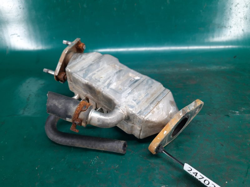 Радиатор системы EGR PRIUS 16- 2016 Хэтчбек 1.8 2ZRFXE