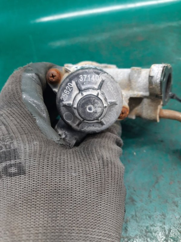 Клапан EGR PRIUS 16- 2016 Хэтчбек 1.8 2ZRFXE Клапан EGR PRIUS 16- 2016 Хэтчбек 1.8 2ZRFXE