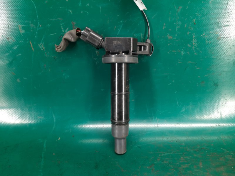 Запчасть катушка зажигания TOYOTA RAV4 00-05 2000 Внедорожник 2.0 1AZ-FE 90919-02243 Б/У Катушка зажигания TOYOTA RAV4 00-05 2000 Внедорожник 2.0 1AZ-FE 90919-02243 Б/У