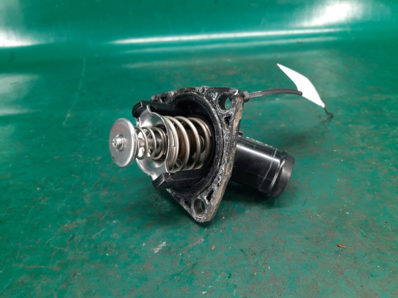 Запчасть термостат ACURA RDX 12-19 2016 Внедорожник 3.5 19315-58K-H01 Б/У Термостат ACURA RDX 12-19 2016 Внедорожник 3.5 19315-58K-H01 Б/У