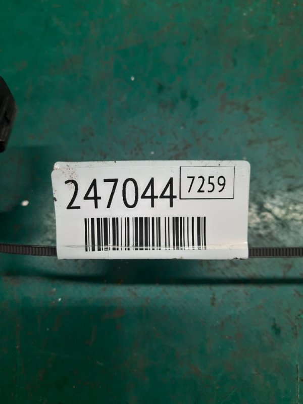 Расходомер воздуха PRIUS 16- 2016 Хэтчбек 1.8 2ZRFXE Расходомер воздуха PRIUS 16- 2016 Хэтчбек 1.8 2ZRFXE