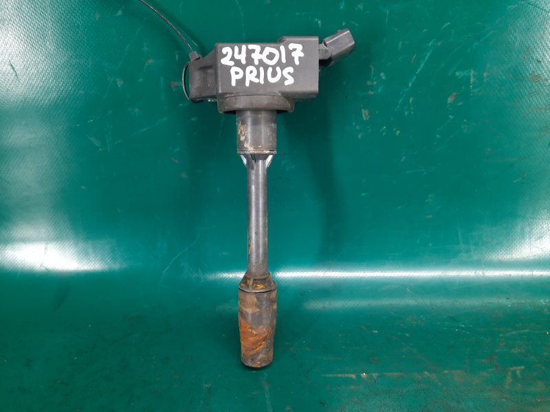 Запчасть катушка зажигания TOYOTA PRIUS 16- 2016 Хэтчбек 1.8 2ZRFXE 90919-02272 Б/У Катушка зажигания TOYOTA PRIUS 16- 2016 Хэтчбек 1.8 2ZRFXE 90919-02272 Б/У