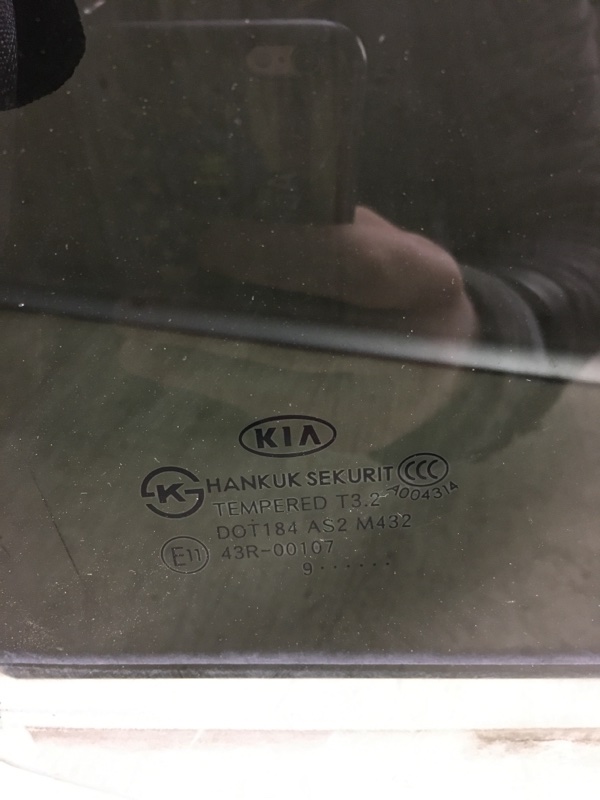 Стекло двери заднее правое FORTE/CERATO TD 08-13 2009 TD 2.0 G4KD