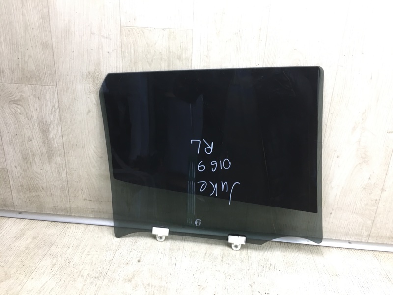 Стекло двери заднее левое NISSAN JUKE 10-19 F15 1.6 MR16DDT