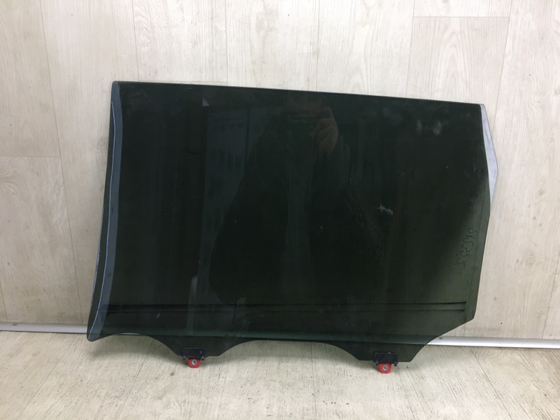 Стекло двери заднее правое NISSAN X-TRAIL/ROGUE T32 13-20 T32 2.5 QR25DE