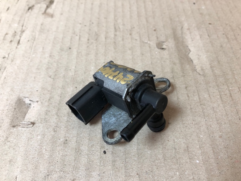 Запчасть клапан электромагнитный (вакуумный) NISSAN NV200 USA 13- 2017 M20X 2.0 MR20DE 14930-EN20A Б/У Клапан электромагнитный (вакуумный) NISSAN NV200 USA 13- 2017 M20X 2.0 MR20DE 14930-EN20A Б/У