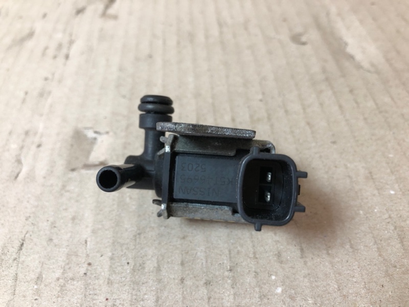 Клапан электромагнитный (вакуумный) NV200 USA 13- 2017 M20X 2.0 MR20DE Клапан электромагнитный (вакуумный) NV200 USA 13- 2017 M20X 2.0 MR20DE