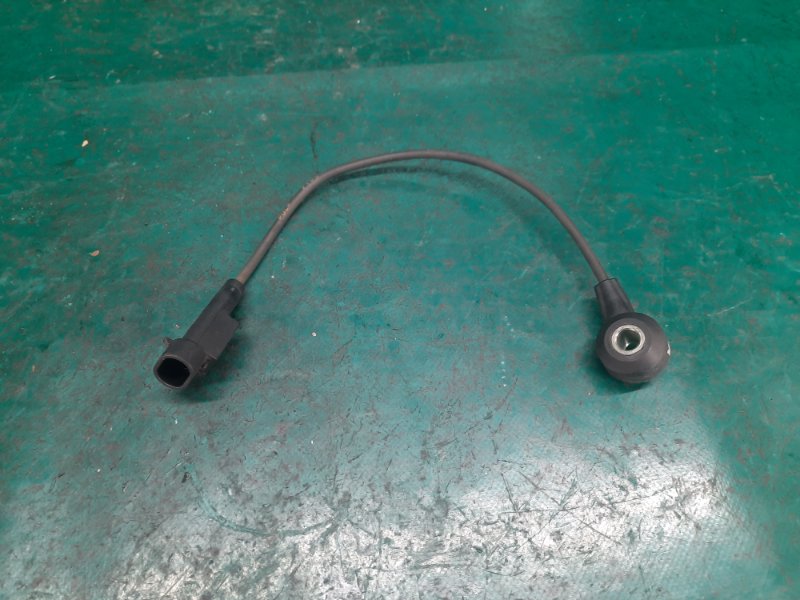 Датчик детонации HYUNDAI SONATA YF 10-14 2013 Седан 2.4 G4KK 39250-2C500 Б/У