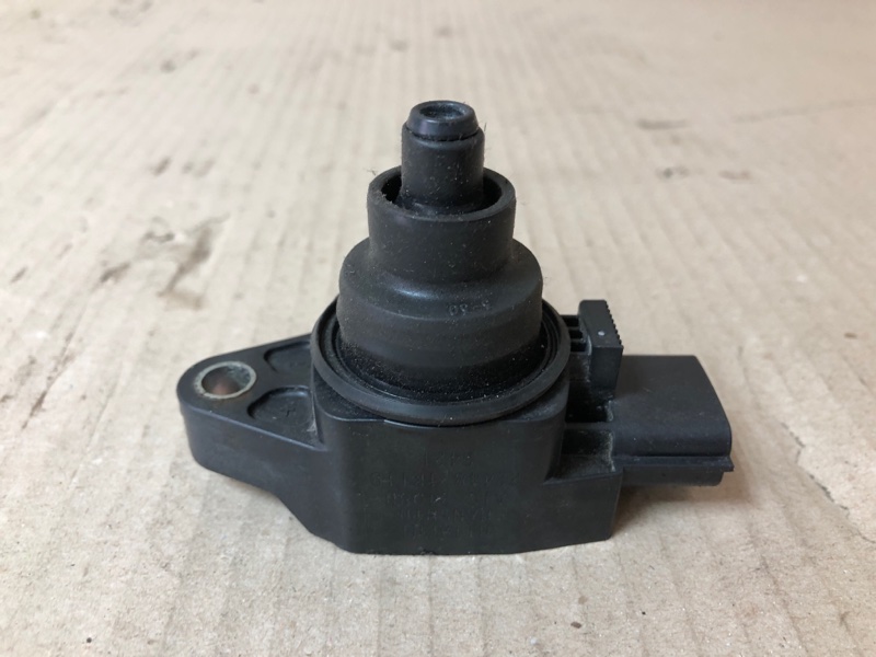 Катушка зажигания NISSAN NV200 USA 13- 2017 M20X 2.0 MR20DE 22448-1KT1B Б/У