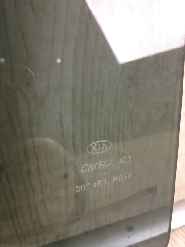 Стекло двери заднее левое SORENTO XM 09-14 2009 XM 2.4 G4KE