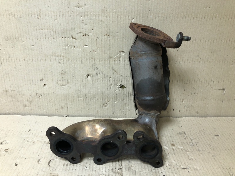 Катализатор левый AVALON 99-05 2003 3.0 Катализатор левый AVALON 99-05 2003 3.0