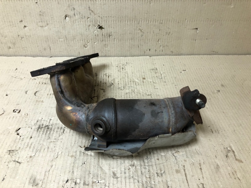 Катализатор левый AVALON 99-05 2003 3.0 Катализатор левый AVALON 99-05 2003 3.0