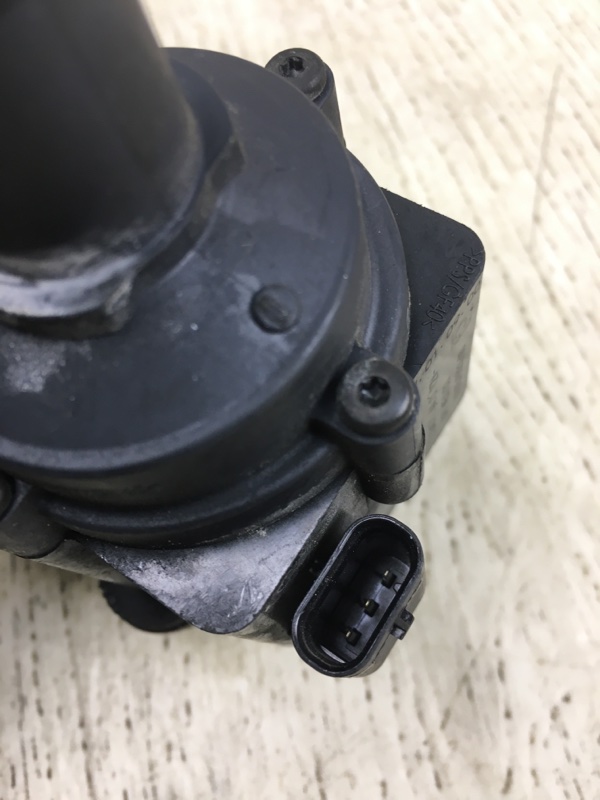 Помпа охлаждения электрическая PASSAT B7 11-15 2014 A32 1.8 CPRA