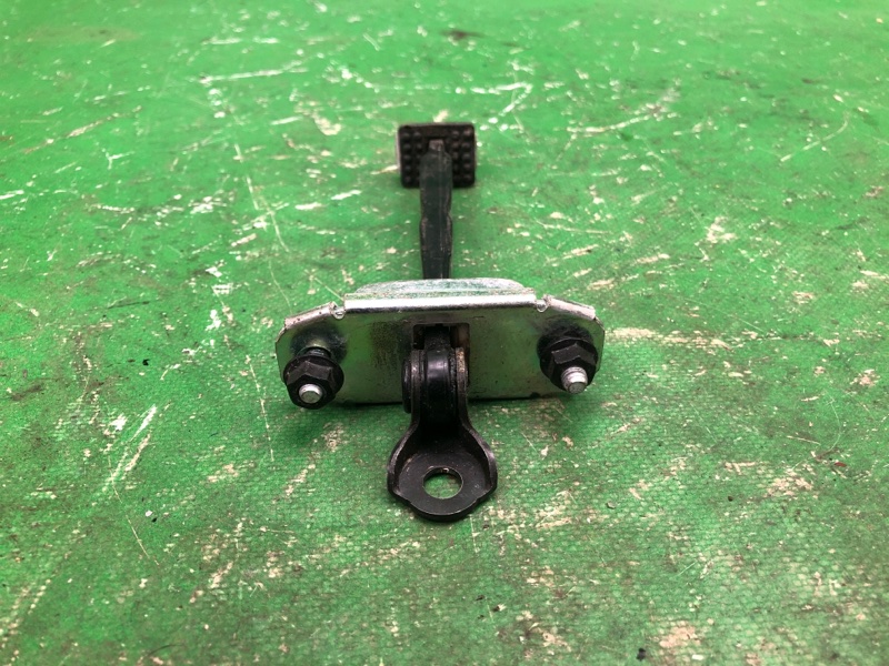 Ограничитель двери задний OPTIMA TF 11-16 2013 TF 2.4 G4KJ Ограничитель двери задний OPTIMA TF 11-16 2013 TF 2.4 G4KJ