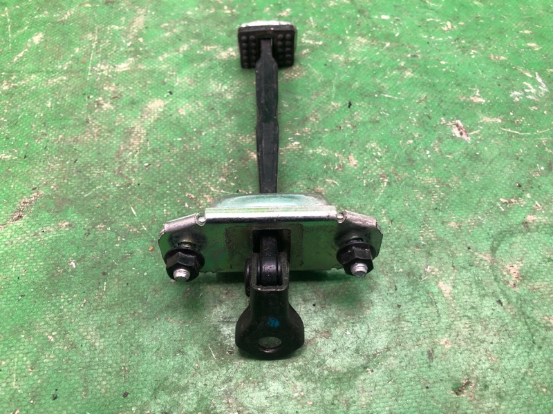 Ограничитель двери задний OPTIMA TF 11-16 2013 TF 2.4 G4KJ Ограничитель двери задний OPTIMA TF 11-16 2013 TF 2.4 G4KJ