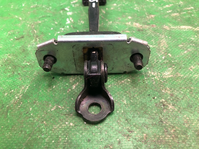 Ограничитель двери задний OPTIMA JF 15-20 2018 JF 2.4 G4KJ Ограничитель двери задний OPTIMA JF 15-20 2018 JF 2.4 G4KJ