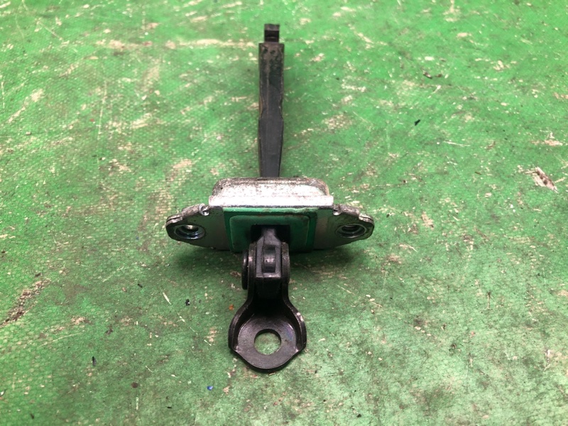 Ограничитель двери задний KIA FORTE/CERATO TD 08-13 TD 2.0 G4KD