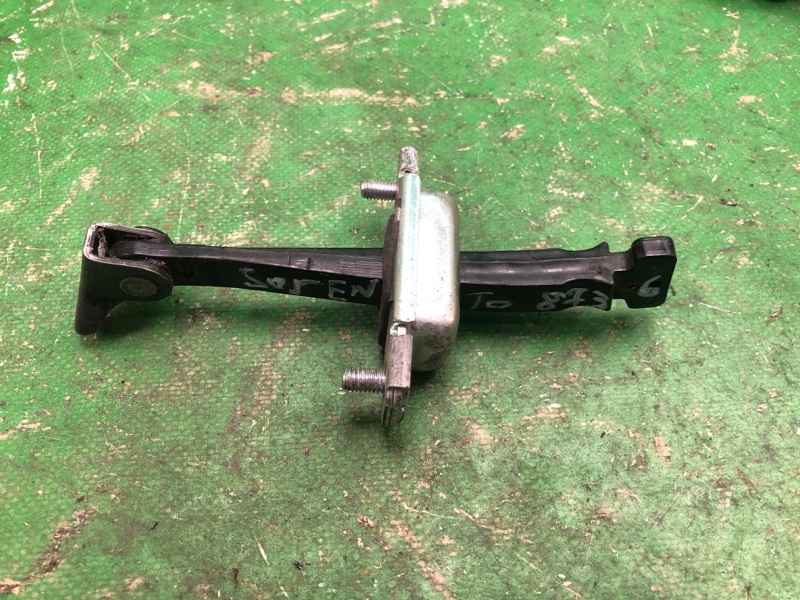 Ограничитель двери задний KIA SORENTO XM 09-14 2012 XM 2.4 G4KJ 79480-2P000 Б/У