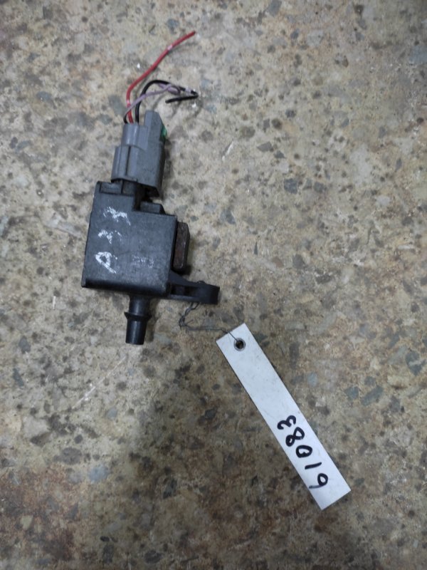 Катушка зажигания MAXIMA A33 99-02