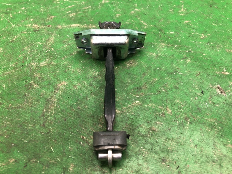 Ограничитель двери передний CAMRY 55 14-17 2015 ASV50 2.5 2ARFE Ограничитель двери передний CAMRY 55 14-17 2015 ASV50 2.5 2ARFE