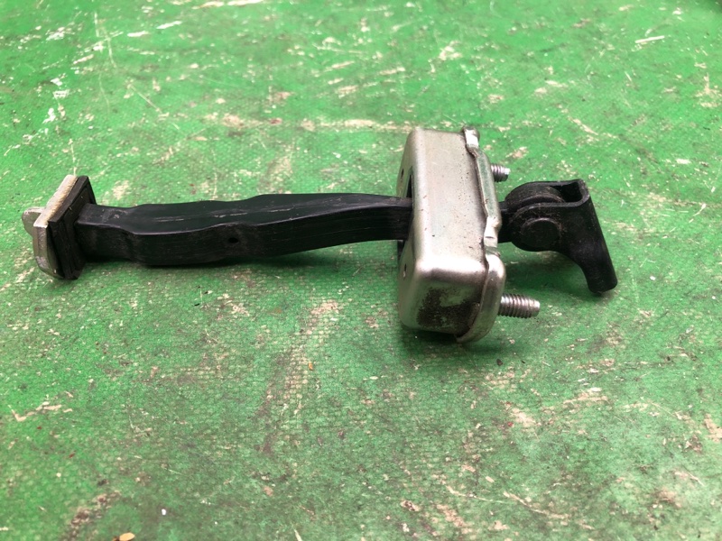 Ограничитель двери передний PATHFINDER R52 12-21 2014 R52 3.5 VQ35DE