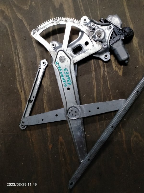 Стеклоподъемник передний левый TOYOTA SIENNA 11-16 GSL30 3.5 2GR-FE Стеклоподъемник передний левый TOYOTA SIENNA 11-16 GSL30 3.5 2GR-FE