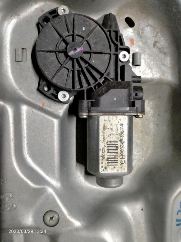 Стеклоподъемник задний правый ELANTRA HD 06-11 2007 HD 2.0 G4GC