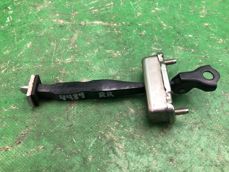 Ограничитель двери задний NISSAN PATHFINDER R52 12-21 2018 R52 3.5 VQ35DD 82430-3JA0A Б/У