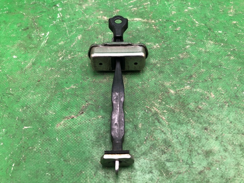 Ограничитель двери задний PATHFINDER R52 12-21 2018 R52 3.5 VQ35DD