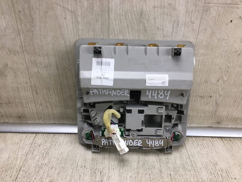 Плафон салона PATHFINDER R52 12-21 2018 R52 3.5 VQ35DD