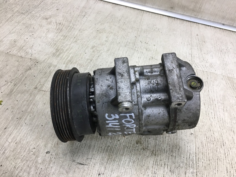 Компрессор кондиционера KIA FORTE/CERATO TD 08-13 TD 2.0 G4KD