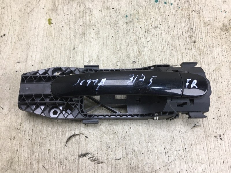 Ручка двери наружная передняя правая VOLKSWAGEN JETTA USA 10-17 2011 162 CBTA 2.5L 5N0 839 885 C Б/У