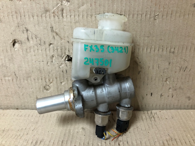 Главный тормозной цилиндр FX S50 03-08 2007 Внедорожник 3.5 VQ35DE Главный тормозной цилиндр FX S50 03-08 2007 Внедорожник 3.5 VQ35DE