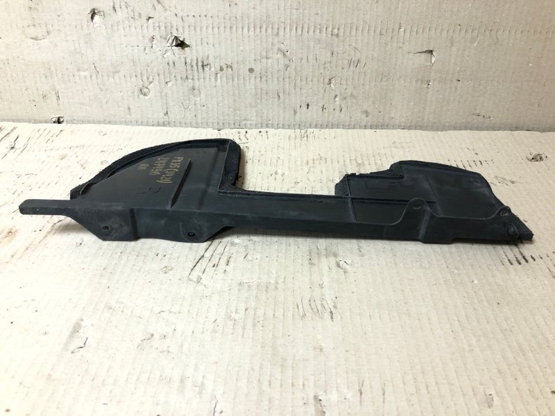 Дефлектор радиатора правый INFINITI FX S50 03-08 Внедорожник 3.5 VQ35DE