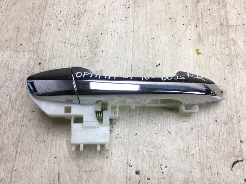 Запчасть ручка двери наружная правая KIA OPTIMA JF 15-20 2018 JF 2.4 G4KJ 82665-D5000 Б/У Ручка двери наружная правая KIA OPTIMA JF 15-20 2018 JF 2.4 G4KJ 82665-D5000 Б/У