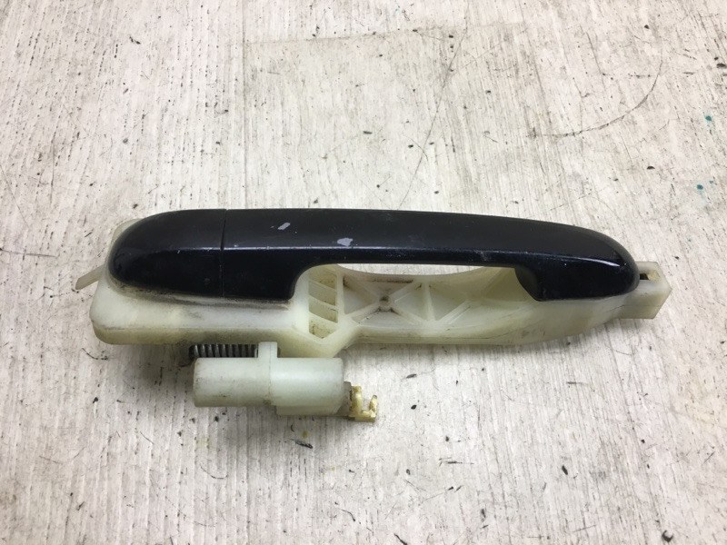 Ручка двери наружная задняя левая FORTE/CERATO TD 08-13 2009 TD 2.0 G4KD Ручка двери наружная задняя левая FORTE/CERATO TD 08-13 2009 TD 2.0 G4KD