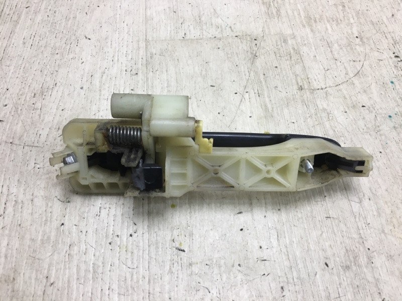 Ручка двери наружная задняя левая KIA FORTE/CERATO TD 08-13 TD 2.0 G4KD Ручка двери наружная задняя левая KIA FORTE/CERATO TD 08-13 TD 2.0 G4KD