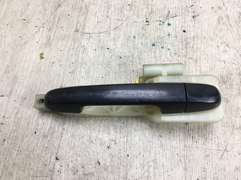 Ручка двери наружная задняя левая KIA FORTE/CERATO TD 08-13 2009 TD 2.0 G4KD 82652-1M060 Б/У