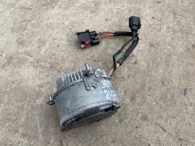 Мотор вентилятора охлаждения VOLKSWAGEN JETTA USA 10-17 JETTA USA 10-17 1K0 959 455 DL Б/У