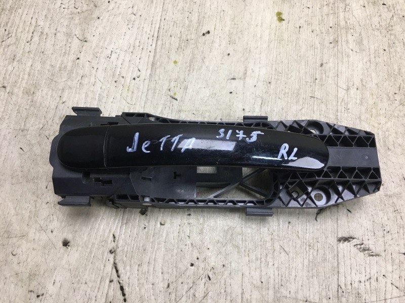 Запчасть ручка двери наружная задняя левая VOLKSWAGEN JETTA USA 10-17 2011 162 CBTA 2.5L 5N0 837 205 M Б/У Ручка двери наружная задняя левая VOLKSWAGEN JETTA USA 10-17 2011 162 CBTA 2.5L 5N0 837 205 M Б/У