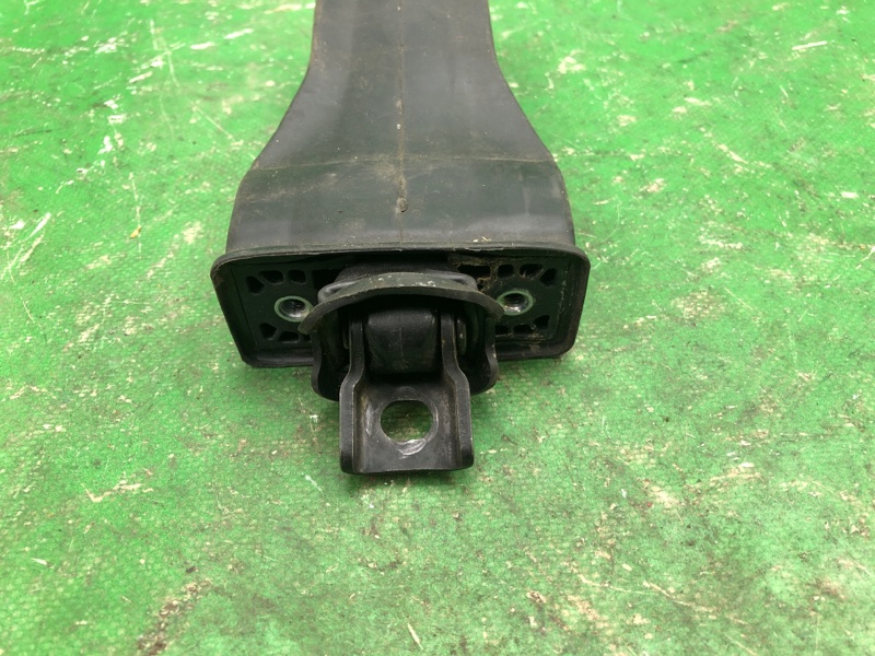 Ограничитель двери задний VOLKSWAGEN JETTA USA 10-17 162 2.0 CPLA