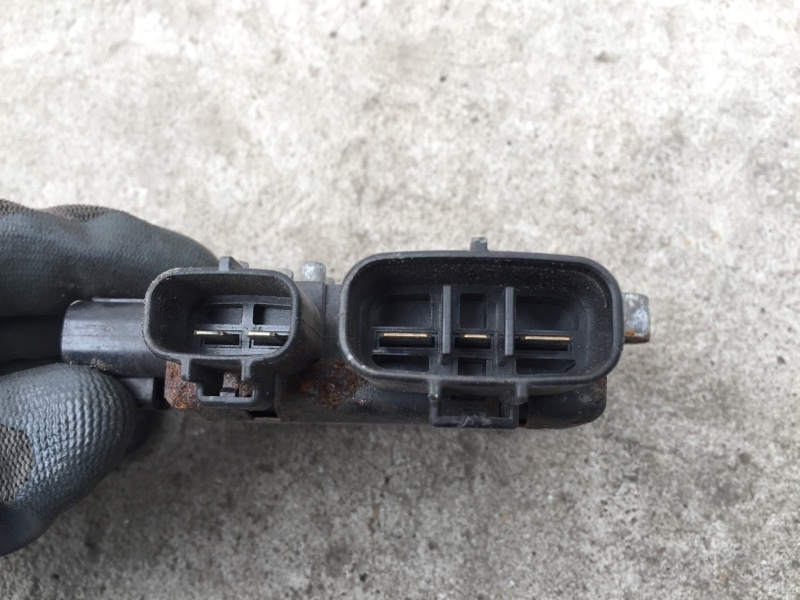 Блок управления вентилятором радиатора G25/G35/G37/Q40 06-14 2008 Седан 3.5 VQ35HR Блок управления вентилятором радиатора G25/G35/G37/Q40 06-14 2008 Седан 3.5 VQ35HR