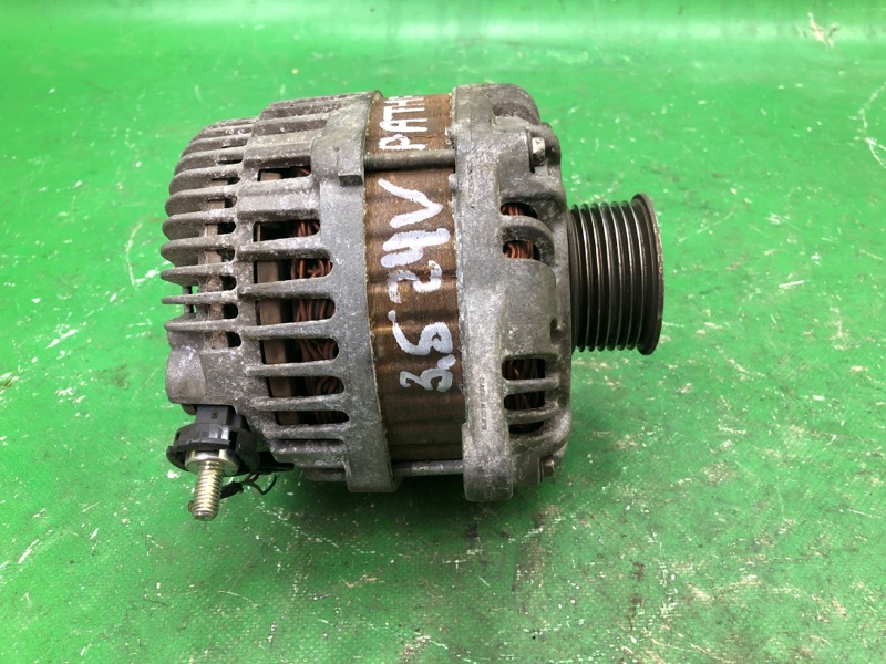 Генератор NISSAN PATHFINDER R52 12-21 2014 R52 3.5 VQ35DE 23100-3JA1A Б/У