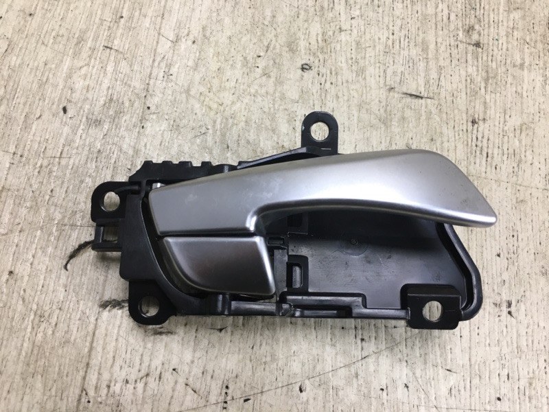Ручка двери внутренняя правая KIA SORENTO UM 14- 2015 UM 2.4 G4KJ 82620-C6000SA1 Б/У
