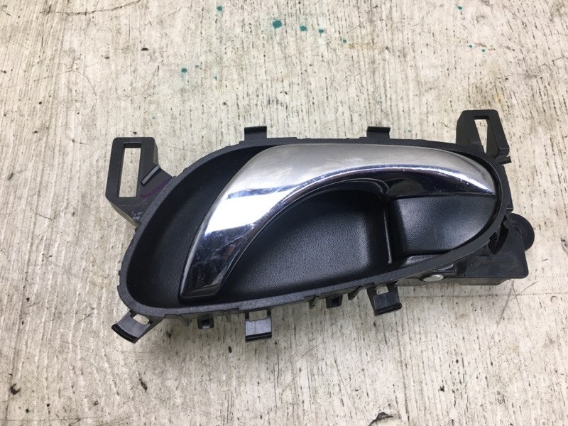 Ручка двери внутренняя левая SENTRA B17 12-21 2017 B17 1.8 MRA8DE