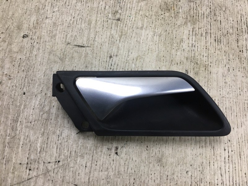 Ручка двери внутренняя задняя правая VOLKSWAGEN JETTA USA 10-17 2011 162 CBTA 2.5L 5C6 839 114 B ZNX Б/У