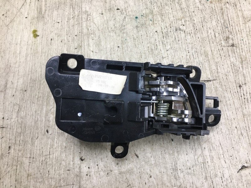 Ручка двери внутренняя левая KIA SORENTO UM 14- UM 2.4 G4KJ